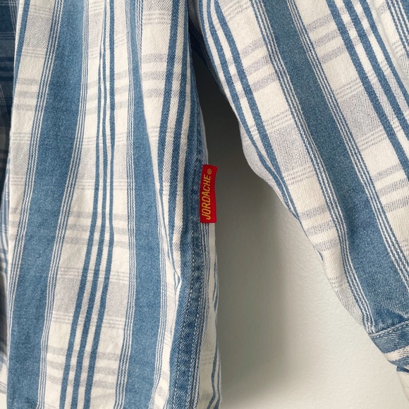 Vintage Jordache Blue and White Striped Shirt - Picture 3 of 5